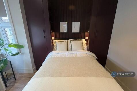 Room7