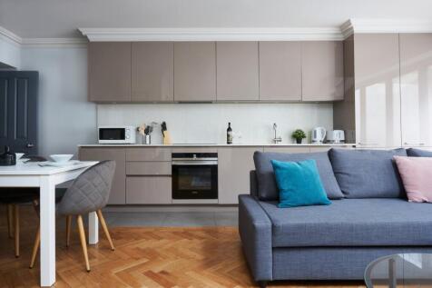 Reception/Kitchen