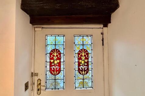 48 Wakefield Rd Door.jpg