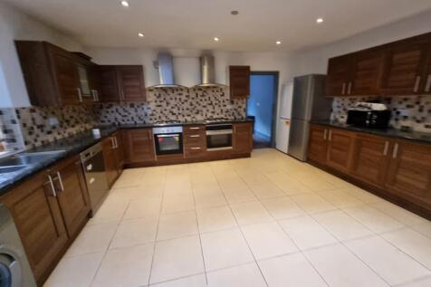 Oak Tree Lane, Selly Oak, Birmingham photo 4