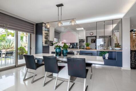 Villa in Obidos Lagoon