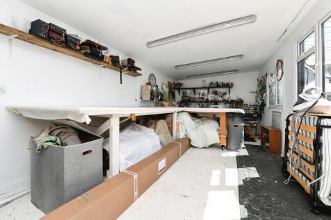 Studio / Workshop