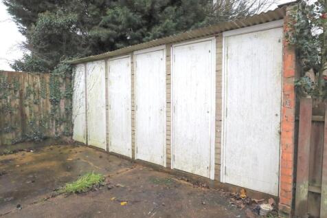 Storage shed.jpg