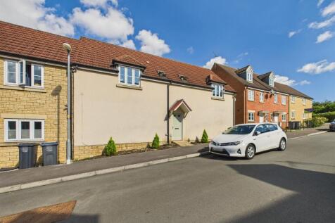 Chippenham, SN15 - property photo