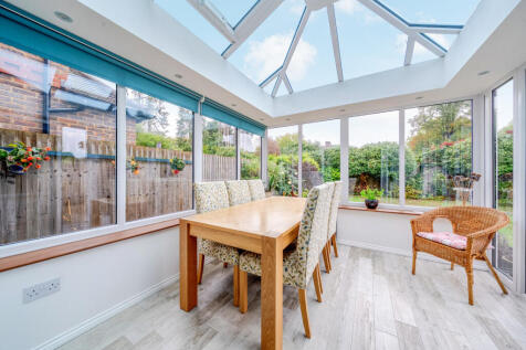 1362581-9-68dfb7d...