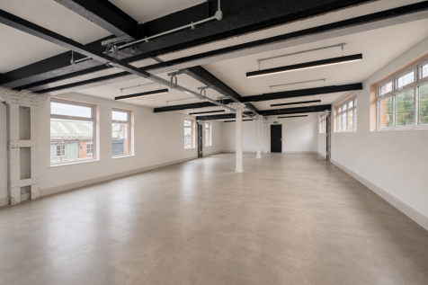 Office to rent Image 5