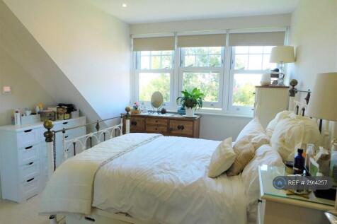 Harold Road, Frinton-On-Sea, CO13 photo 5