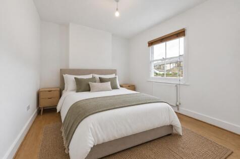 Victoria Mews, London, NW6 photo 3