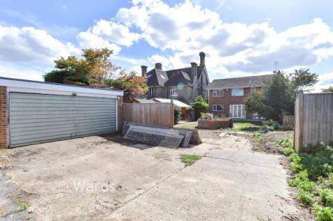 Driveway/Parking
