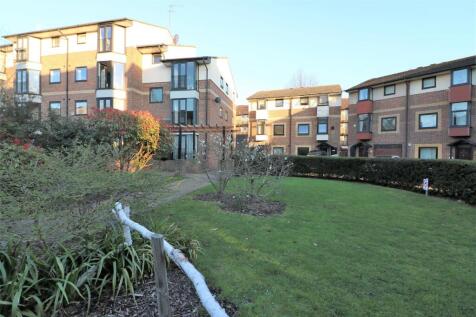 Barnfield Place.jpg