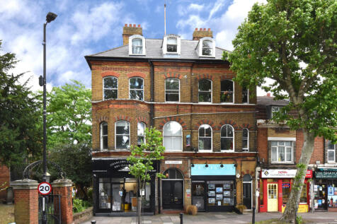 London, SE7 - property photo