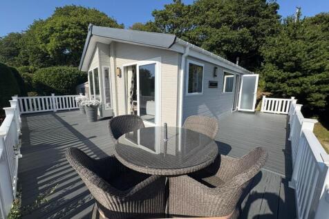 Decking.JPEG