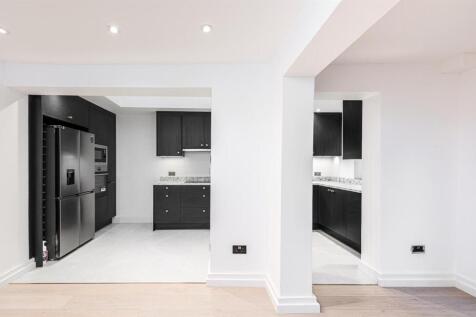 Rattray Road 16 Kitchen - WC-3-2. Low Res.jpg