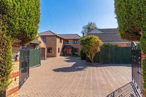 Gated Driveway