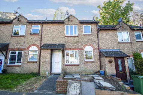 One bedroom house to rent in Erith