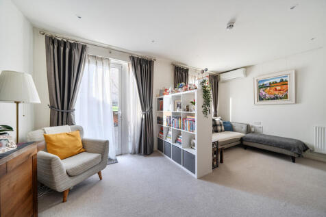 1407265-19-698356...