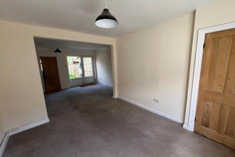 KINGS ROAD, OAKHAM photo 5