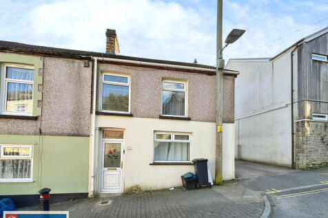 Treharris, CF46 - property photo