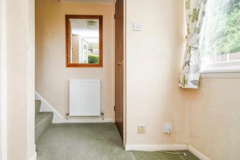 16 Woodlands Road - Porch.jpg