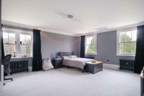 Chilvester House-1.jpg