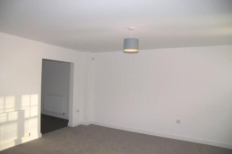 6 Unsworth Way photo 3
