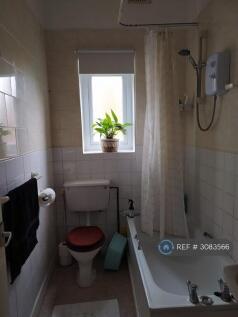 Demesne Road, Manchester, M16 photo 4