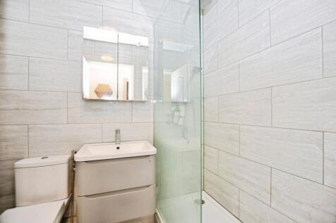***ROOM LET*** Leathermarket Court London SE1 photo 3