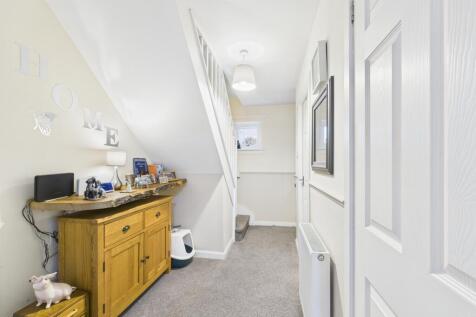 CAM03481G0-PR0122-STILL002