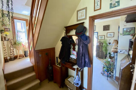 entrance hall ashey 