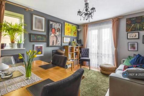 Living Lounge