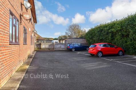 Driveway/Parking