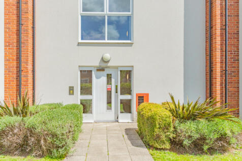 Louisiana Drive, Great Sankey, Warrington, WA5 photo 3