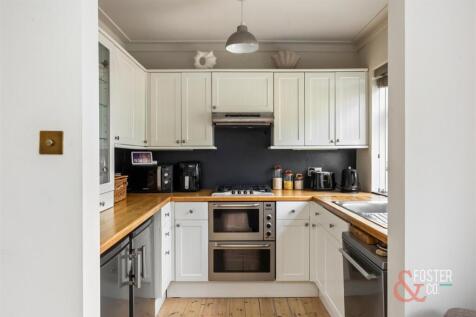 Aldrington Avenue, 6-010.JPG