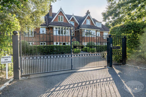 df8ed13c-eb2b-4b9...