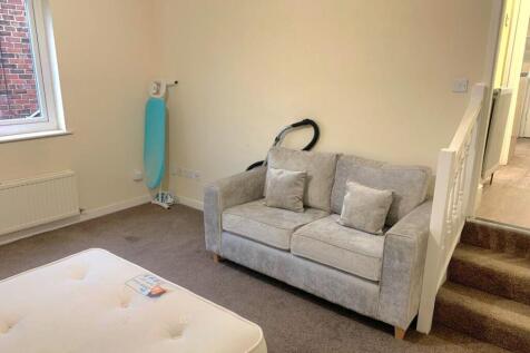 Yarm Road, Stockton-on-Tees, TS18 3NJ photo 3