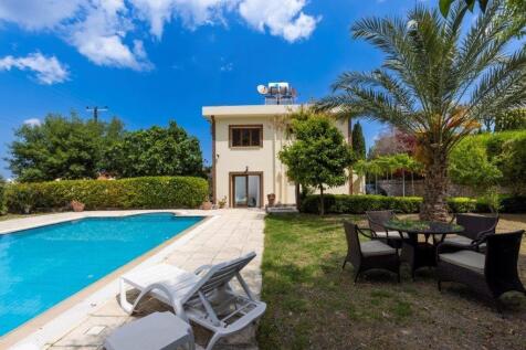 Pool and villa
