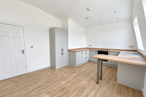 Tarrant Court, Ingleside Drive, Stevenage  photo 3