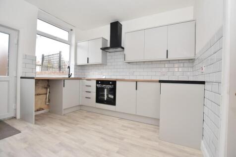 Kitchen (2).jpg