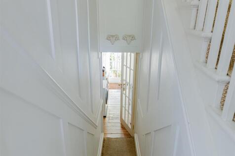 Hemingford Road (27).jpg