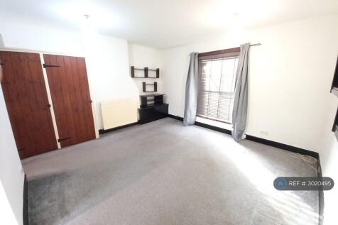 Spacious Studio Living Room