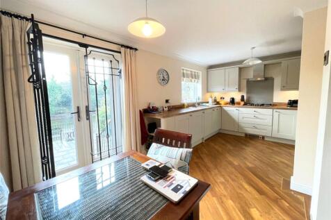Mill Court, Ruswarp, Whitby, YO21 photo 3