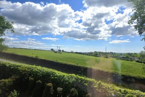 Views from the front of Brindle Brow