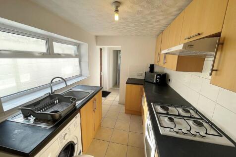 Exmouth Road, Southsea photo 3