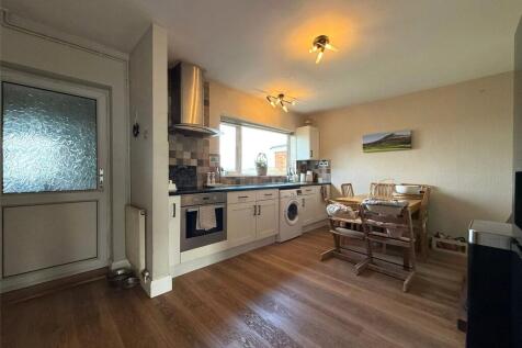 Wentworth Avenue, Thormanby, York, North Yorkshire, YO61 photo 3