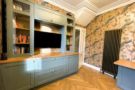 Office Bedroom 5 b.JPG