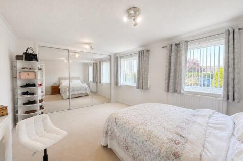 Princess Margaret Avenue, Palm Bay, Margate, Kent, CT9 photo 4