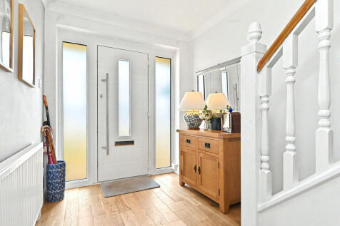 RECEPTION HALLWAY