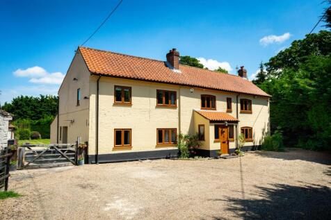 Norwich, NR15 - property photo