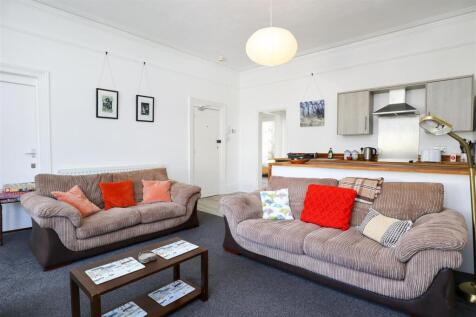 Open-plan kitchen/living room