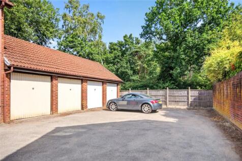 Garage In A Block